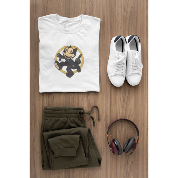 The Cat is Back Graphic Retro Vibes Inspired Crewneck TShirt - Picture 5 of 9